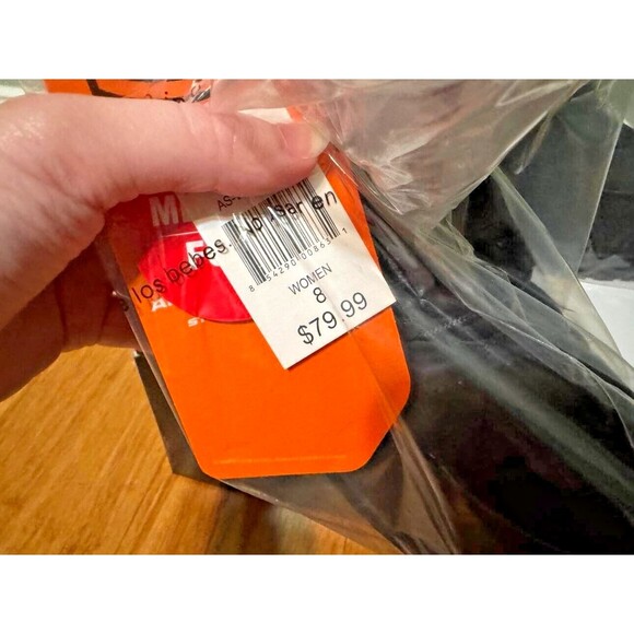 Arctic Shield Women's Waterproof Snow Boots w/ Memory Foam Insoles - Size 8 - Picture 3 of 7